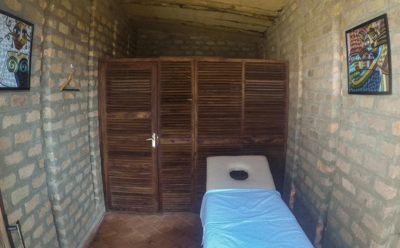 Buvi Lodge Limited Entebbe Exteriör bild